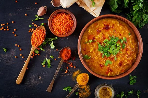 Dhal polévka s červené čočky